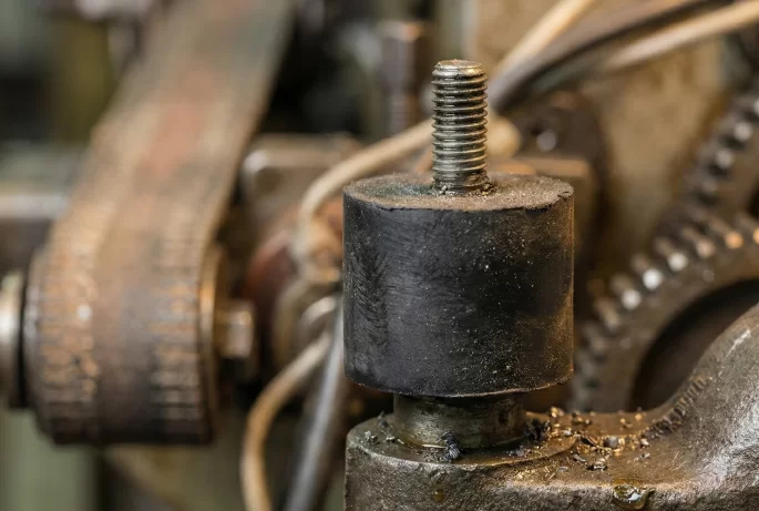 Co to są wibroizolatory i jakie pełnią funkcje?